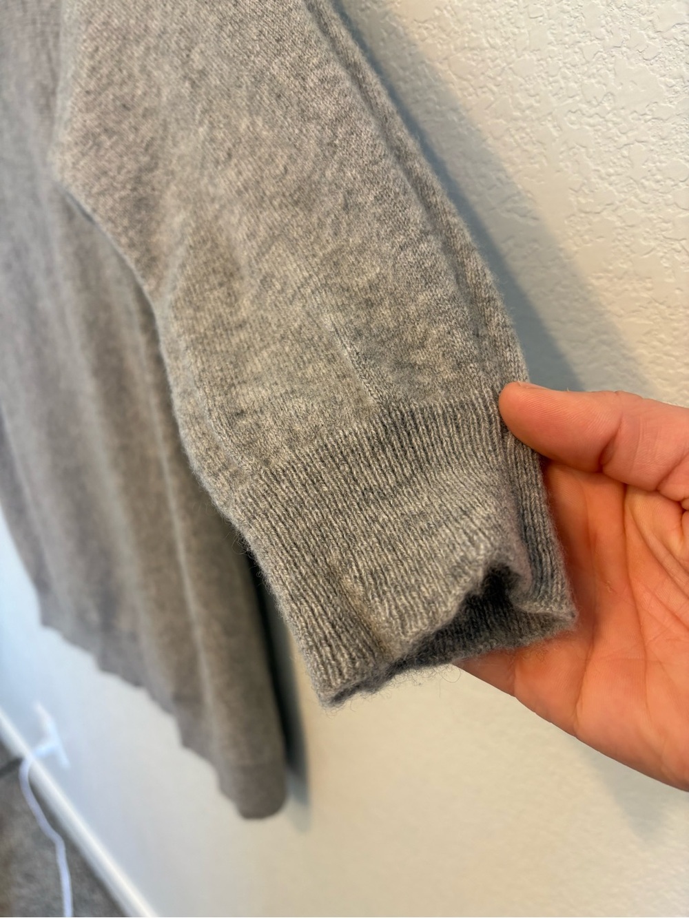 Magaschoni 100% Cashmere Sweater Gray Cowl Neck Tunic Pullover Women’s Large - Picture 8 of 15